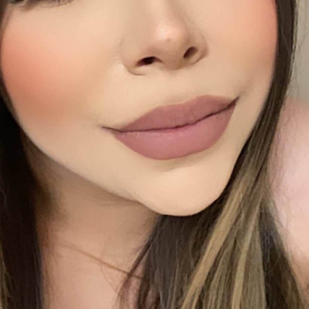 Meet your Posher, Gabriela